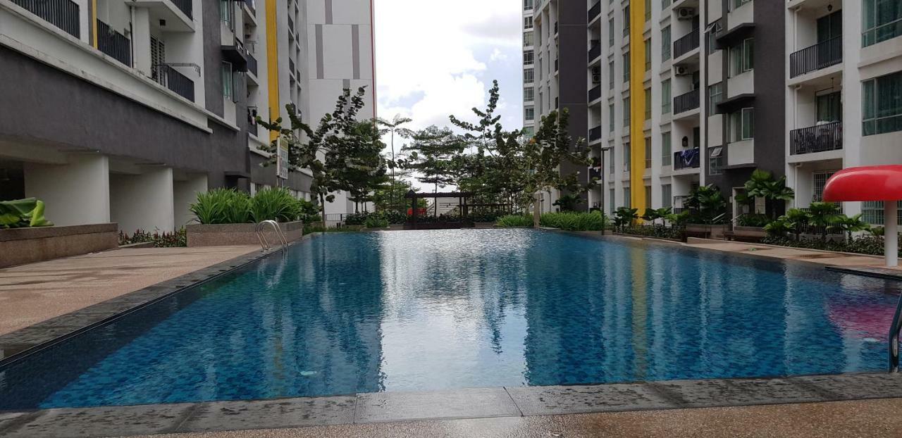 Greenfield Regency Apartment Johor Bahru Luaran gambar